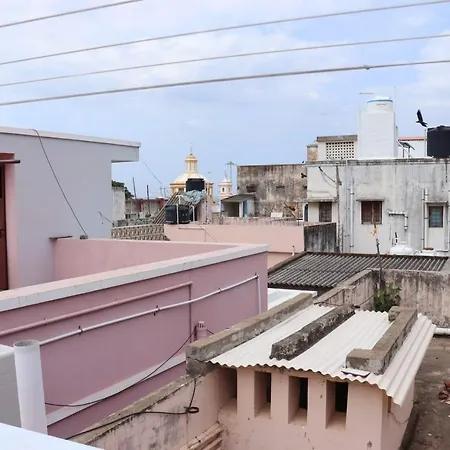 Pondy Vibes 2Bhk Home Stay Pondicherry Exterior photo