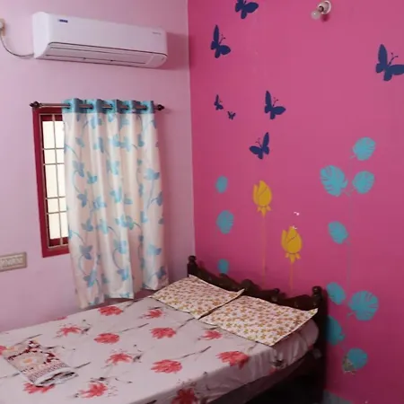 Pondy Vibes 2Bhk Home Stay Pondicherry Exterior photo